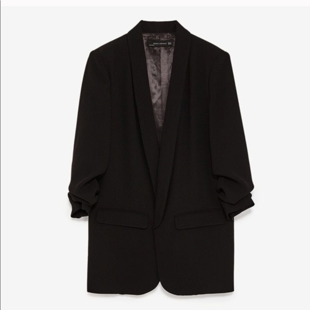 🔥 ZARA gathered sleeves black blazer size: XS